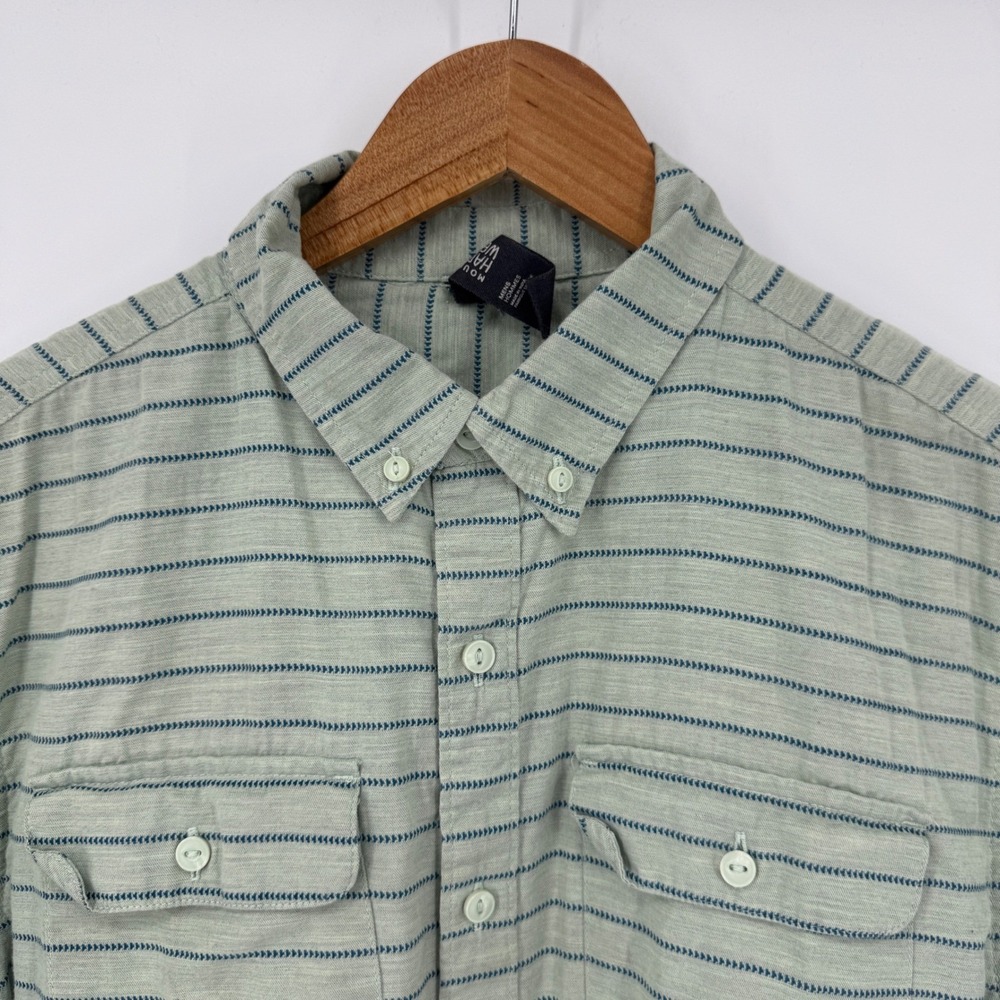 Mountain Hardwear Mens Shirt Medium Button Up Short Sleeve Green Stripe Casual